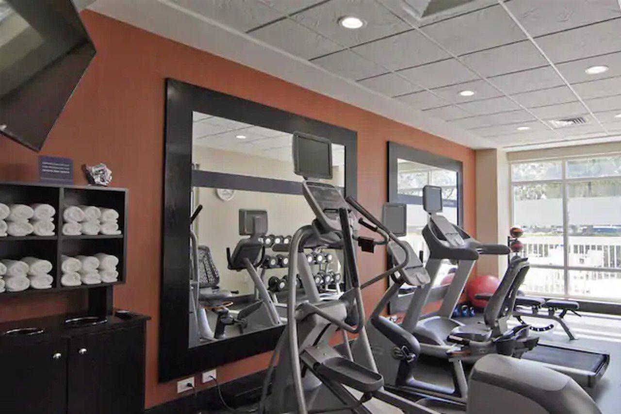 Hampton Hallandale Beach-aventura